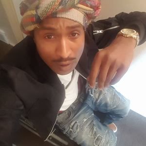 Meet your Posher, Paris